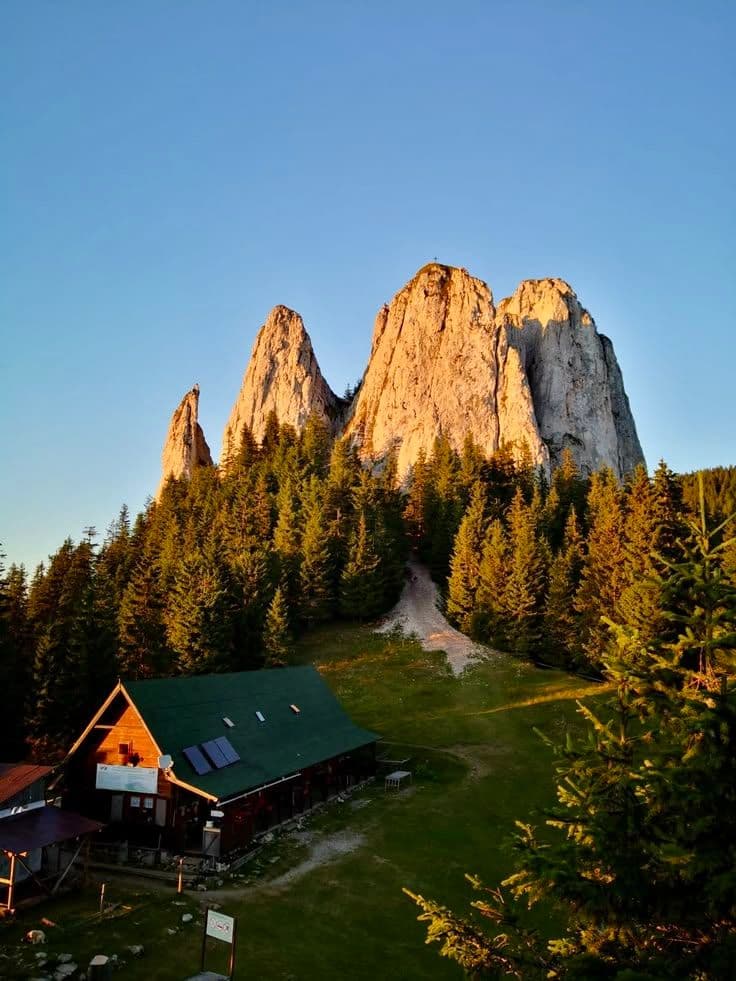 Egyeskő (Lone Stone)