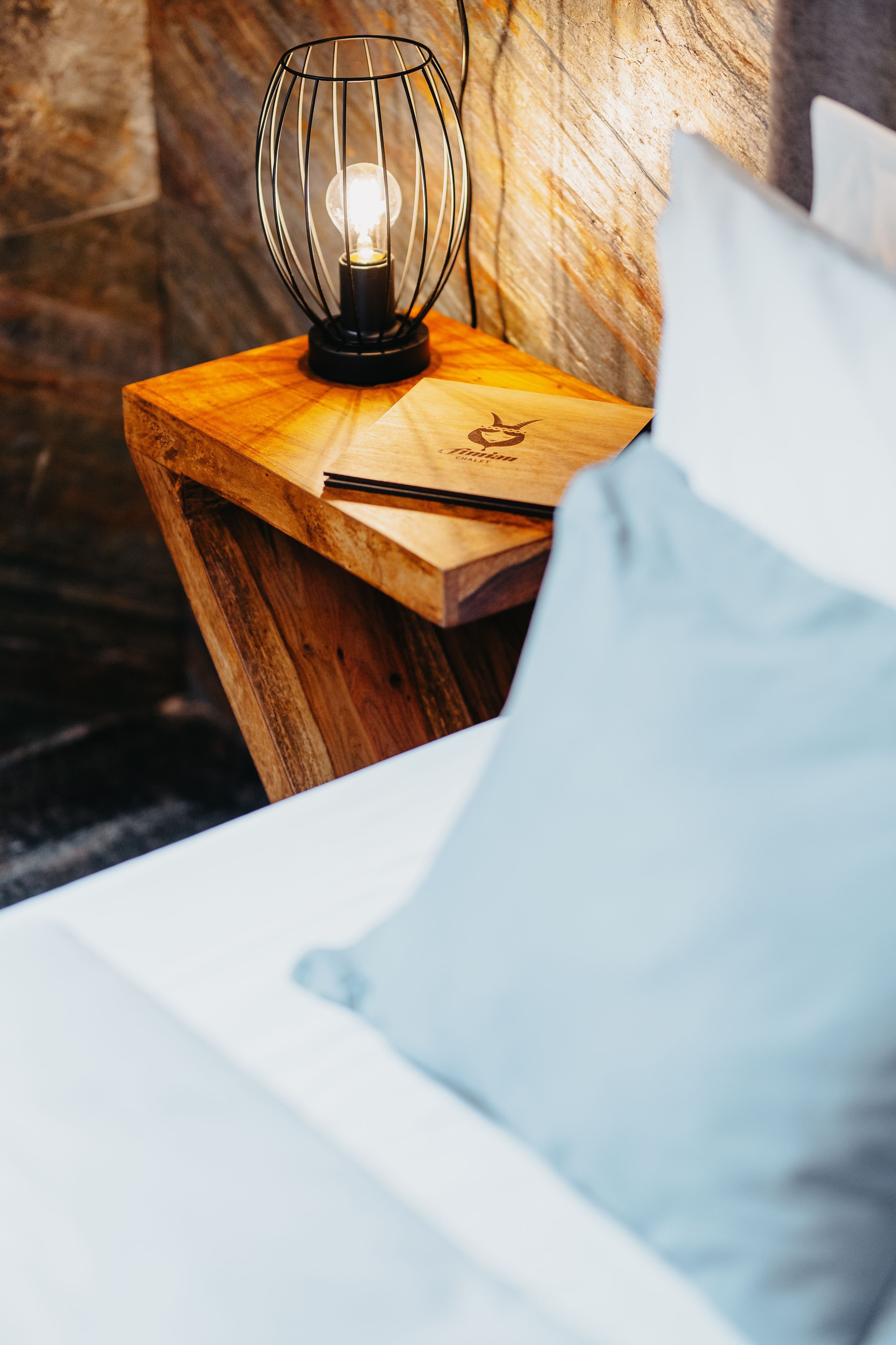 Timian Chalet rooms divider image 1